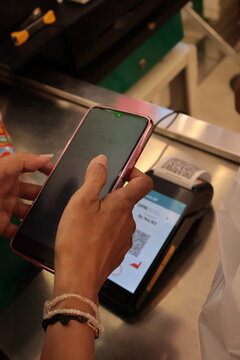 Modern Digital Payment Transactions Using QR Code