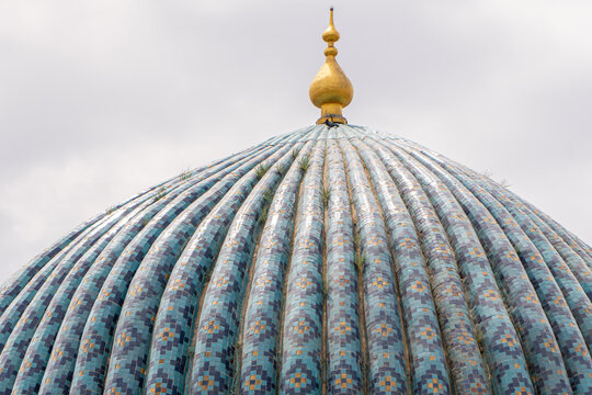 Close up on the details of the dome of Guri Amir or Gur Emir is a mausoleum of the Mongol conqueror Amir Temur, Samarkand, Uzbekistan