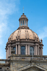 Obraz premium The dome of the Metropolitan Cathedral in Guadalajara, Jalisco, Mexico. A blue sky on a sunny day