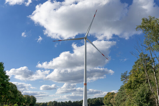 Windrad in der Hohen Mark