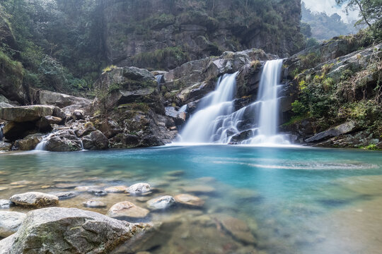 Twin Waterfalls at Lushan Mountain