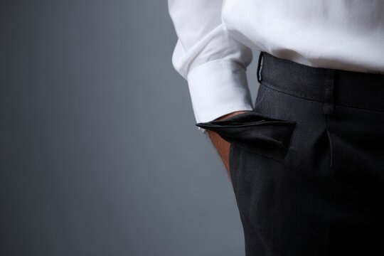 bankruptcy concept businessman with empty pockets financial failure