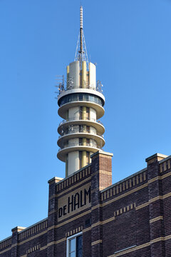 Telecommunications Infrastructure Iconic PTT Radio Tower Wormer