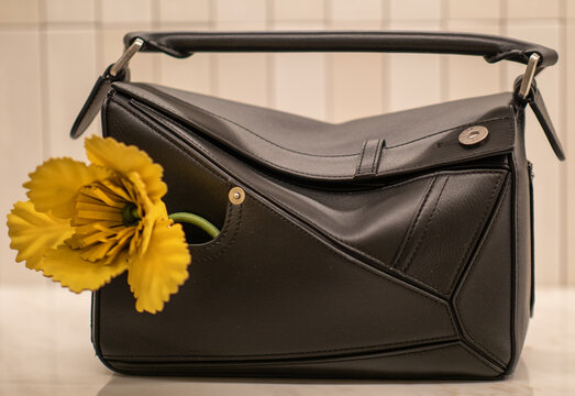 Loewe Puzzle Panta black leather bag with details inspired by denim trousers.Milan - Italy,28 March 2026