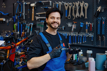Customer-oriented repair expert presenting completed handlebar assembly with friendly demeanor © Nomad_Soul