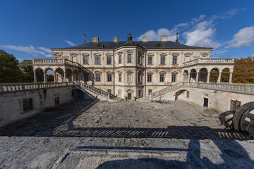 Fototapeta premium Renaissance Pidhirtsi Castle with dramatic storm clouds in Ukraine
