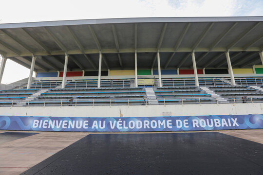 Roubaix - France - le v&eacute;lodrome de Roubaix qui va accueillir l'arriv&eacute;e de la mythique course cycliste Paris - Roubaix