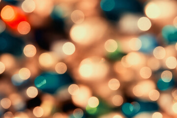 Obraz premium Beautiful bokeh lights create a warm, festive, and dreamy abstra
