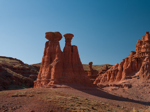 The Narman fairy chimneys in Erzurum. One of T&uuml;rkiye's natural and touristic destinations. 