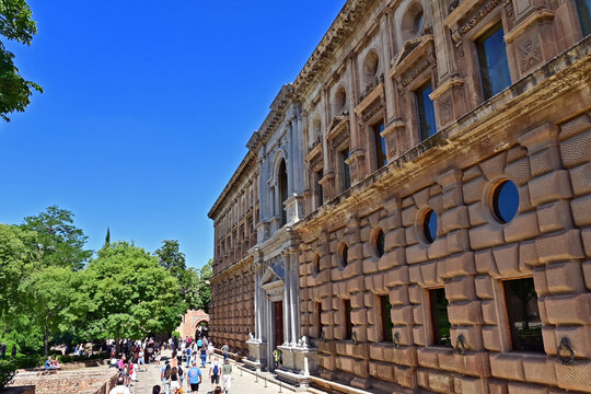 Granada, il palazzo di Carlo V dell'Alhambra, Andalusia, Spagna