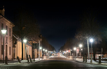 Obraz premium Straße in Moritzburg (bei Dresden) in der Nacht