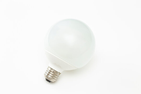 電球　白バック