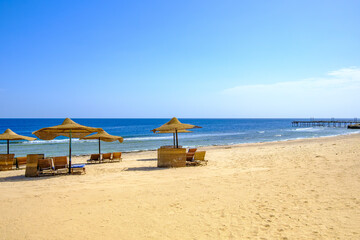 Fototapeta premium beach with umbrellas