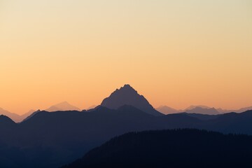 Fototapeta premium sunset in the mountains
