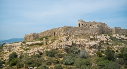 Fototapeta premium Old Defensive Edifice Positioned Above Natural Rock Shelf