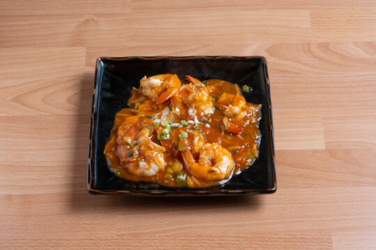 Crevette civet gingembre sauce tomate plat traditionnel chinois
