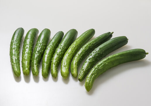 날것,오이