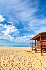 Fototapeta premium Boa Vista, Cabo Verde África: - 22 de marzo de 2026: Praia Lacacao in Boa Vista, Capo Verde is a stunning beach with crystal clear waters and white sand. This was on a hot sunny afternoon. Hot day.