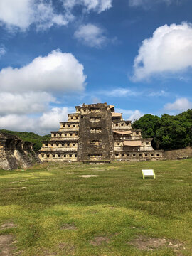 Templo de los nichos en El Tajin Veracruz Mexico