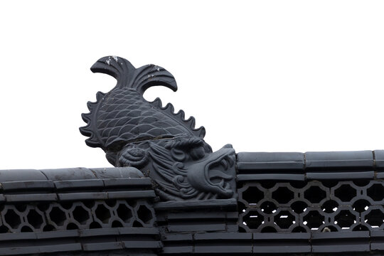 Chiwen is a traditional roof ornament found on Chinese temples and palaces.