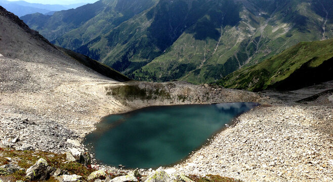 Ansoo Lake, translated as Teardrop Lake, is situated in the Kaghan Valley of Khyber Pakhtunkhwa. As its name suggests, it is a tear-shaped body of water located in Pakistan's Mansehra District.