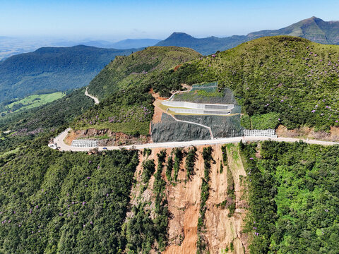 Serra da Rocinha, Santa Catarina - section with slope containment