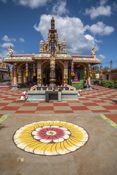 Sri Krishna Draupathi Kovil hindu temple, Mauritius
