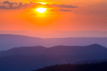 Fototapeta premium View of the Allegheny mountains at sunset from Shenandoah National Park