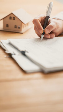 Real estate buying and selling concept