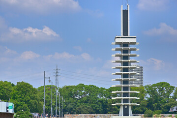 【東京】世田谷区　駒沢公園の記念塔 © zepkatana
