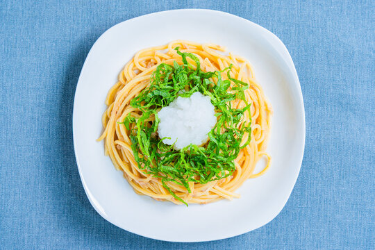 ツナの和風パスタ 大葉と大根おろしのさっぱりスパゲッティ