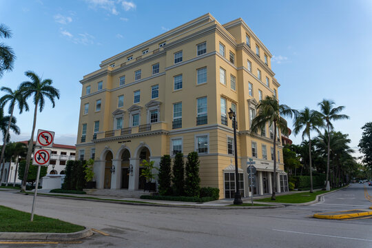Palm Beach Financial District: The Neoclassical Morgan Stanley Building on Royal Palm Way