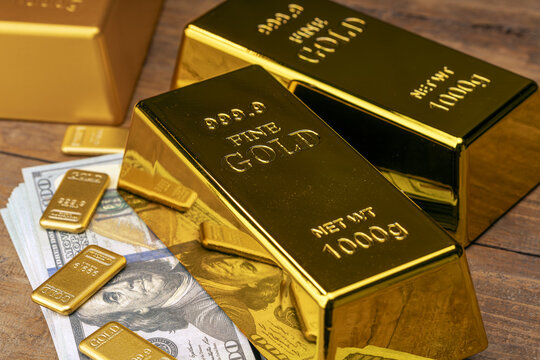 Fine Gold Bullion Bars 100g Ingots with American Dollar Cash Money - Wealth and Investment Portfolio