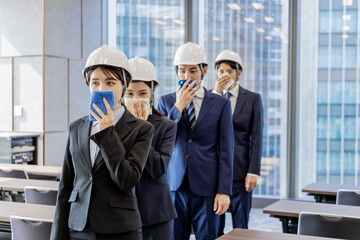 高層ビルの避難訓練 © Zoey106