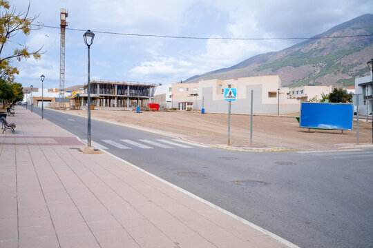 project street new city house construction mountain empty land building crane perspective - Poniente Almeriense - Dal&iacute;as, Almer&iacute;a, Spain - 2025