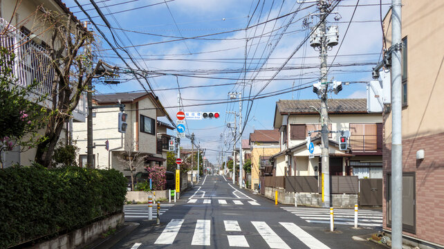 住宅街の交差点