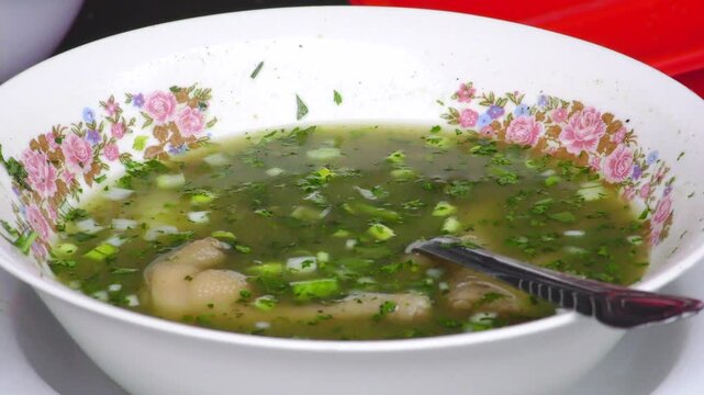 Caldo de Pollo