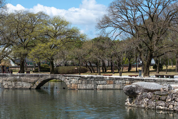 Fototapeta premium 광한루원 오작교의 봄, Spring at Gwanghalluwon Ojakgyo Bridge