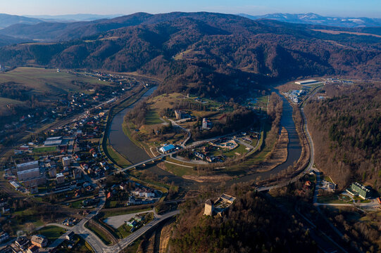 Muszyna, Małopolska, widok z powietrza, przedwiosnie