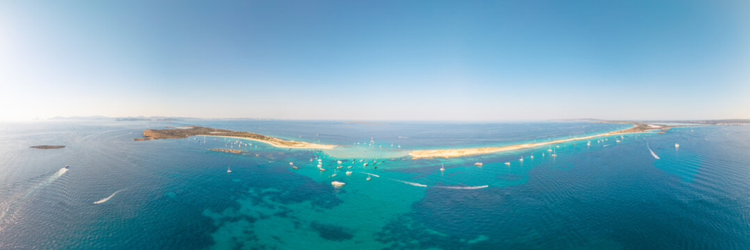 Panorama de la isla Formentera en Espa&ntilde;a