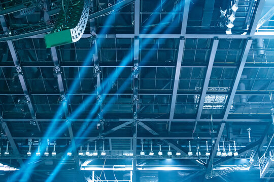 イベント会場天井の設備