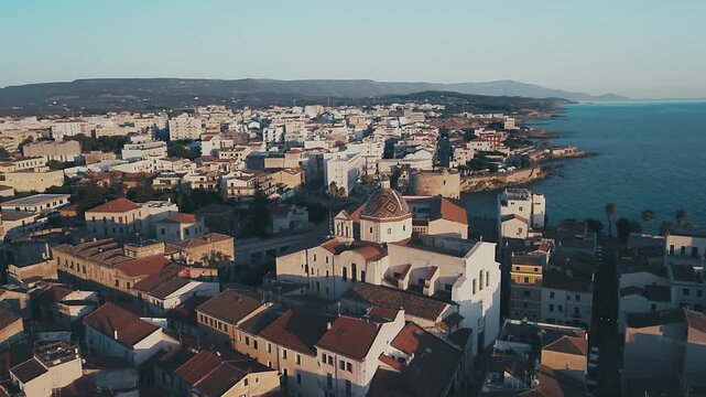 Surrounded by the Sardinian crystal waters Alghero shines for its cultural vibes and incredible territory