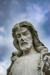 Obraz premium angel statue in the cemetery