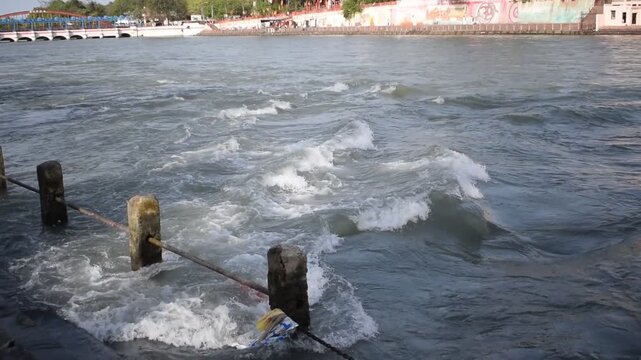 Ganga as seen at Har Ki Paudi in Haridwar, Uttarakhand, India. River Ganga is believed to be the holiest river for Hindus, Haridwar Valley on the Ganges river, India