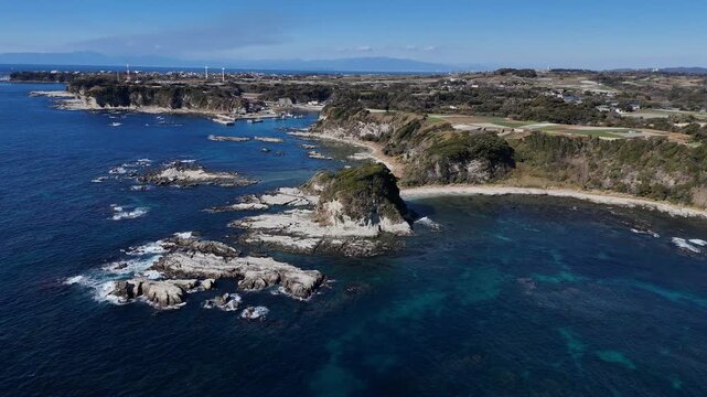 東風崎と毘沙門漁港　 -　神奈川県三浦市,日本
