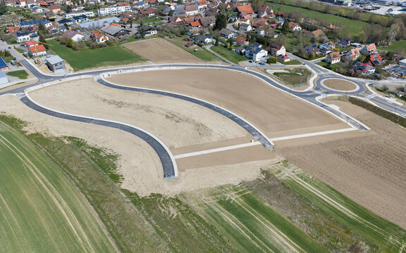Neues Baugebiet mit Baugrundst&uuml;cken f&uuml;r neue Wohnh&auml;user