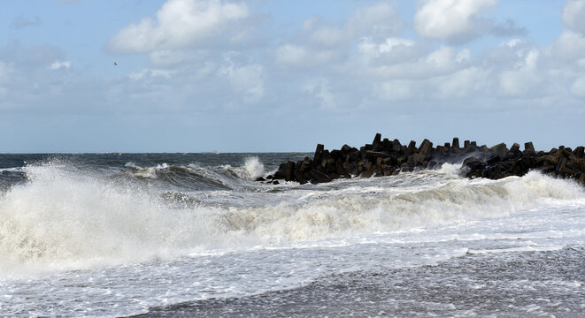 Wellenbrecher an der Nordsee