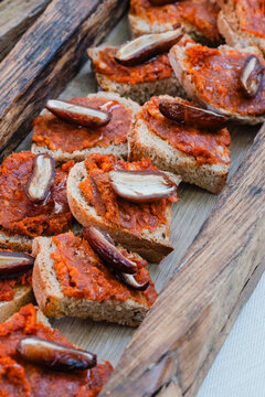 Mallorcan brown bread with sobrasada and dates