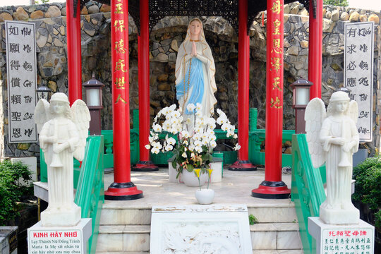 Saint Francis Xavier Church, also known as Cha Tam Church.  Built from 1900 to 1902 for the Sino-Vietnamese Catholic community in Cholon.  Virgin Mary.  Ho Chi Minh city. Vietnam.