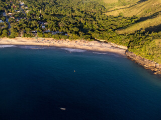 Fototapeta premium Wonderful paradisiacal Toque-Toque Grande beach in São Sebastião